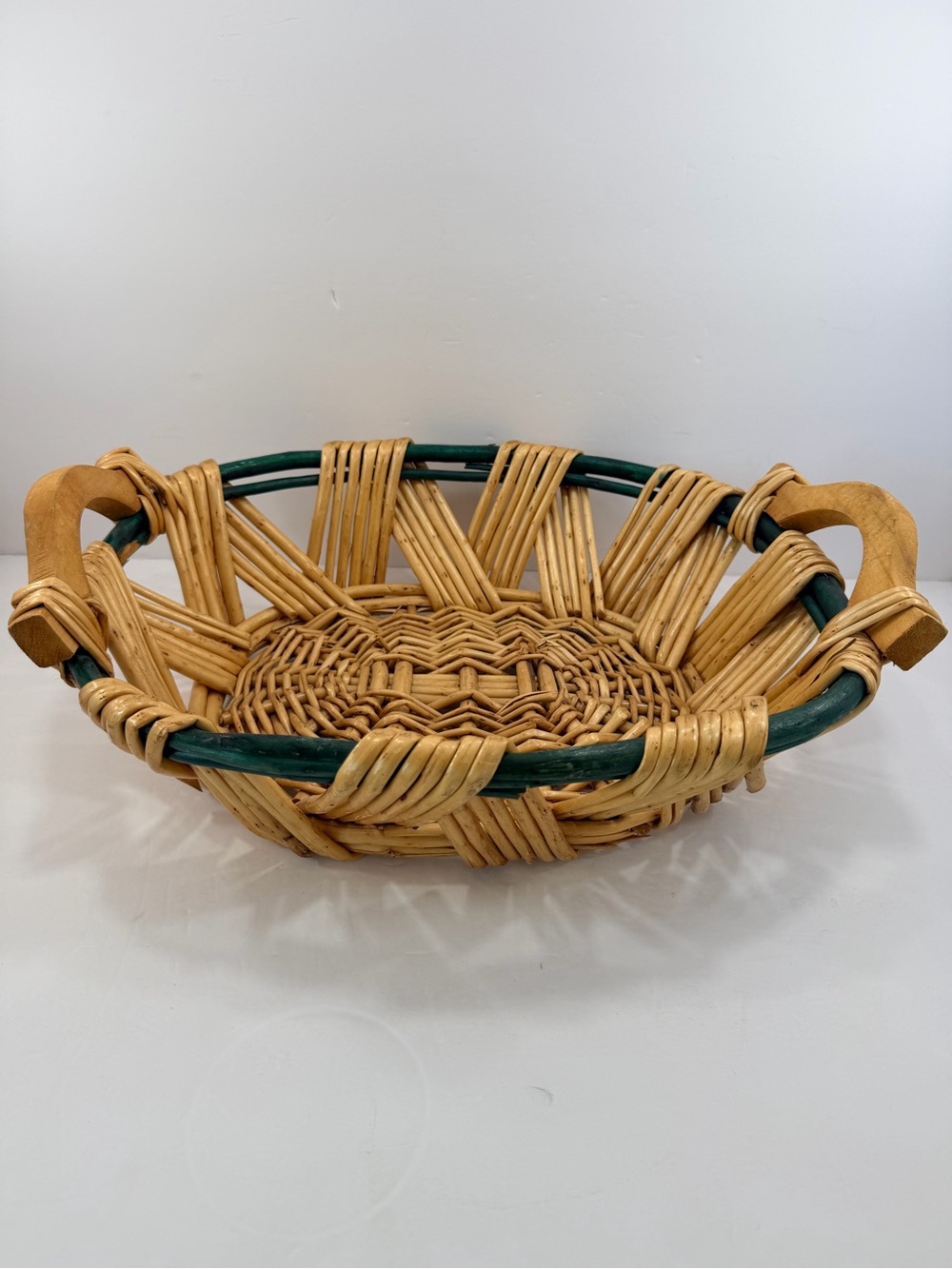 VTG Sunburst Wicker Centerpiece - Large 17" Boho Rattan Tray Carved Wood Handles